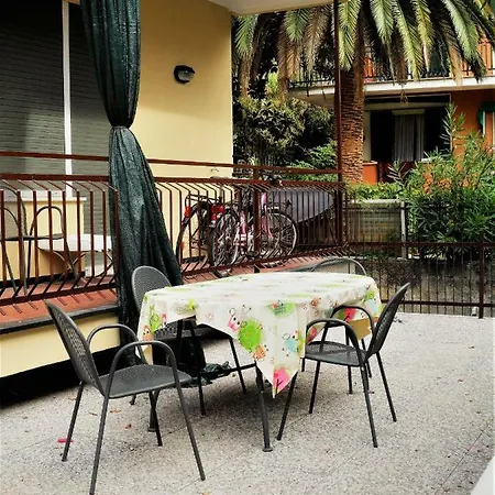 4effe Apartment